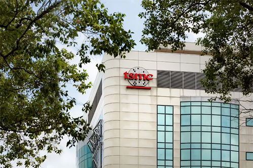 台积电CoWoS封装技术蓝图 FOPLP先进封装瞄准2028-2029年量产